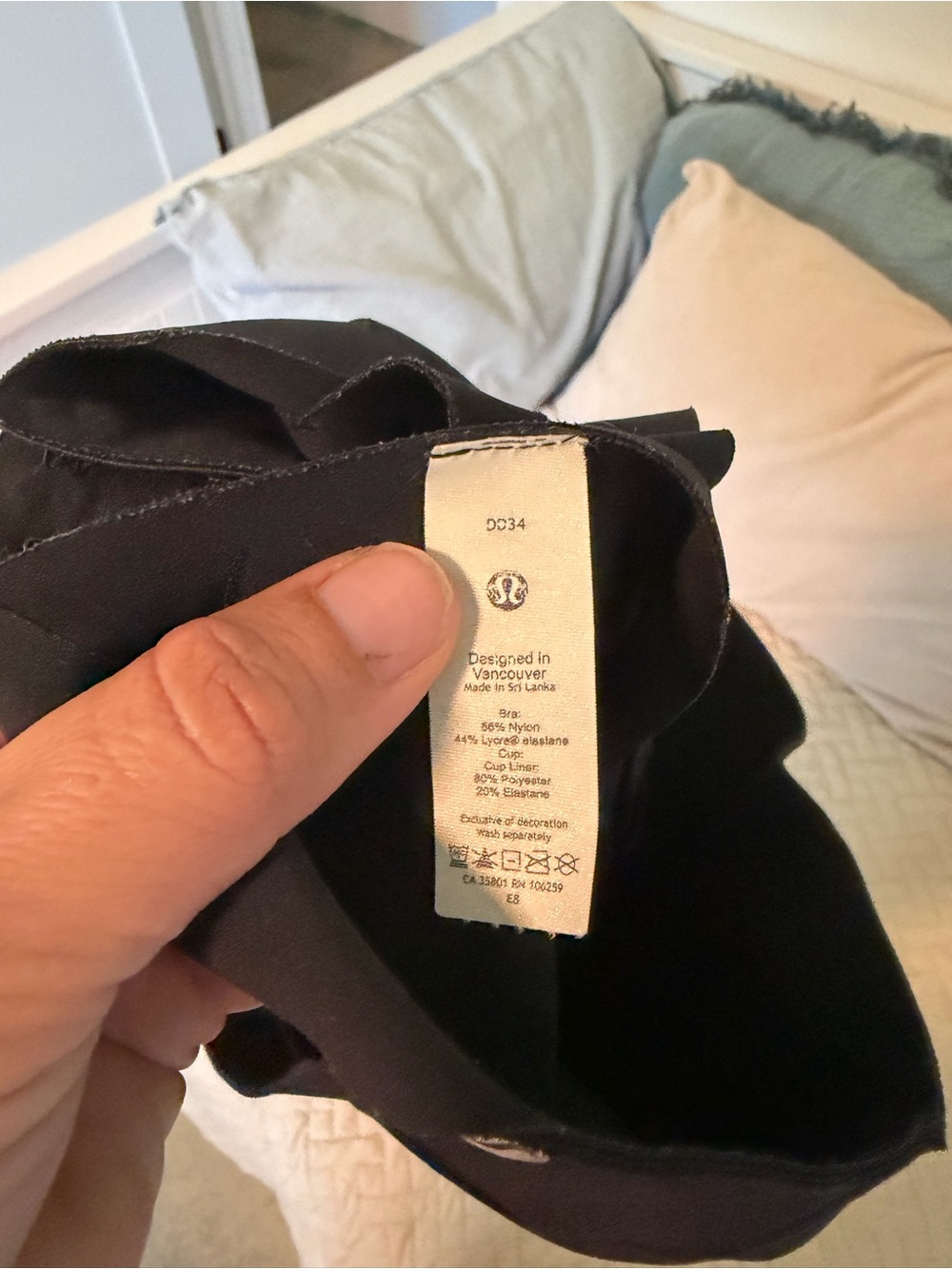 Lululemon - Picture 4 of 5